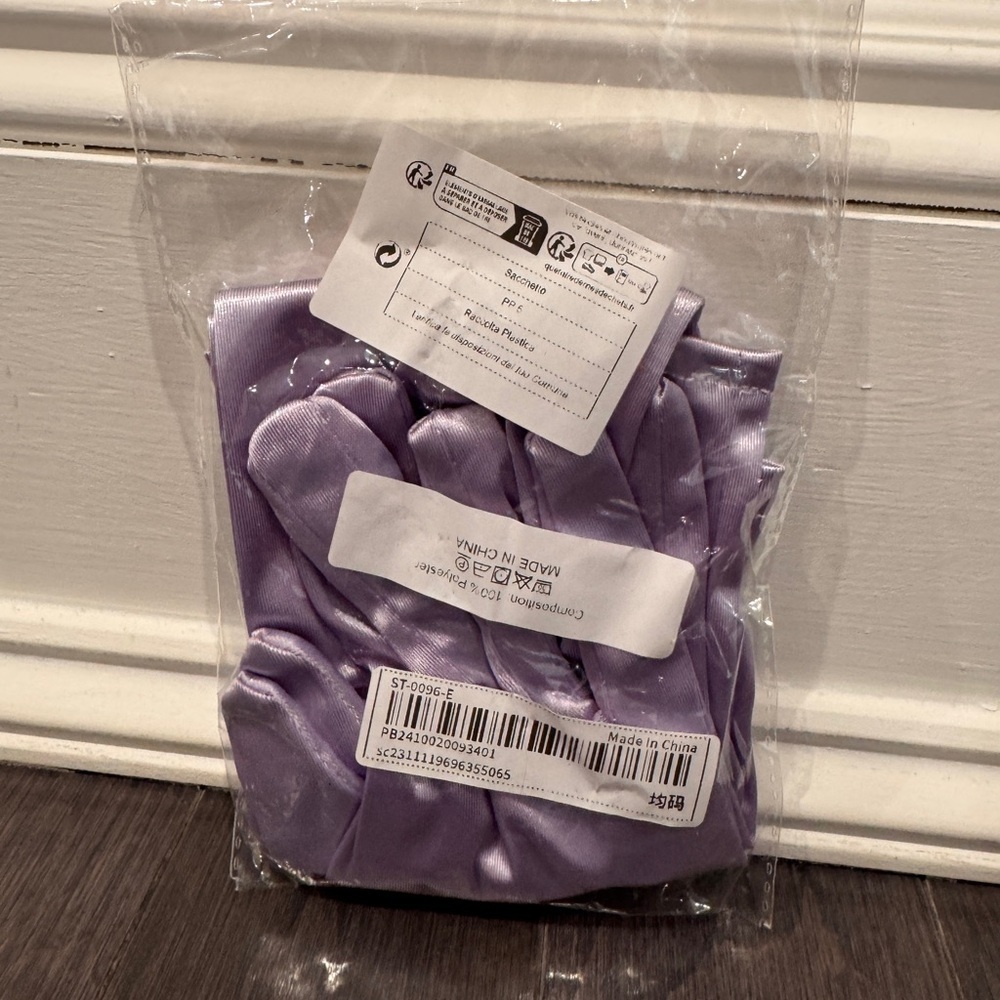 NWT Purple Princess Dress Up Gloves Girls Toddlers Kids